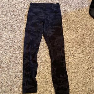 Lulu lemon align leggings 25” high rise black camo